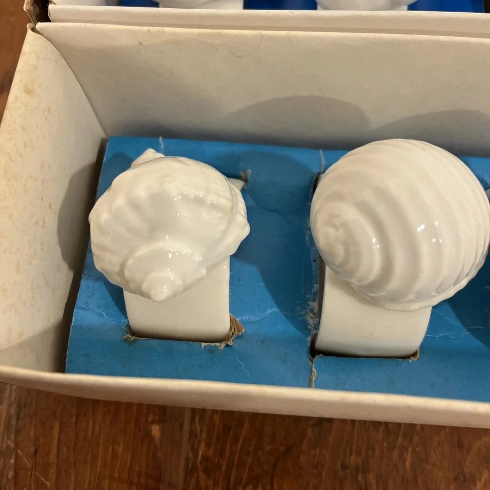 Knobler White Sea Shell Napkin Rings Genuine Bone China Set Of 12In Original Box